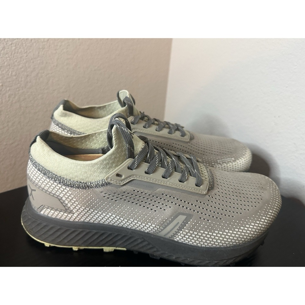 Flux Adapt Trail Runner Gray Mens Size 7.5 Womens Size 9 Athletic Knit Shoes